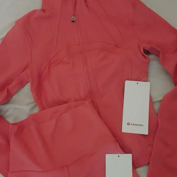 Lululemon Black Jacket with Tags - Picture 2 of 3